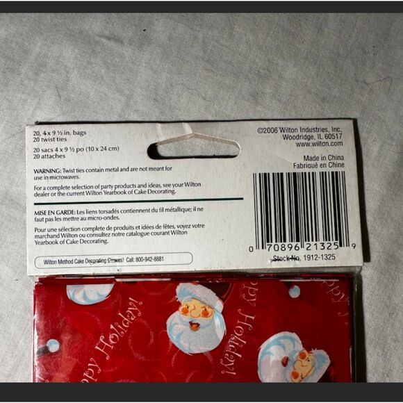 WILTON Party Treat Bags w Ties 20 ct - Christmas Holiday Santa - Red - Picture 5 of 5